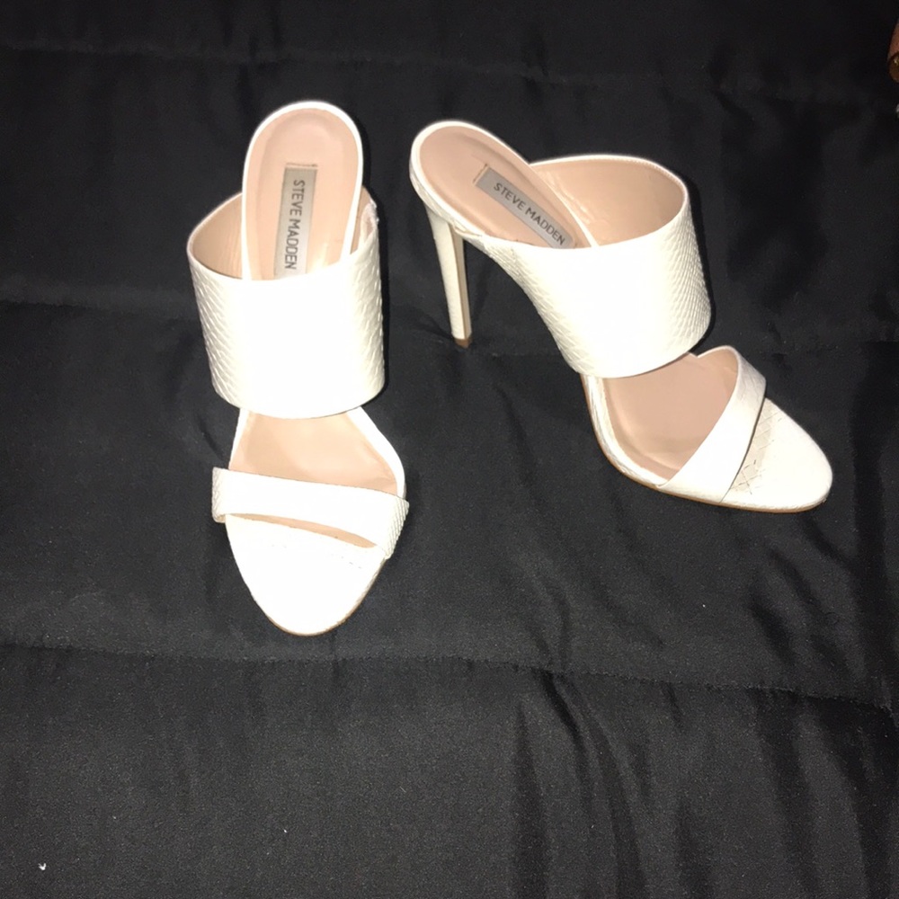 Steve Madden Mallory White Snake Print Heels